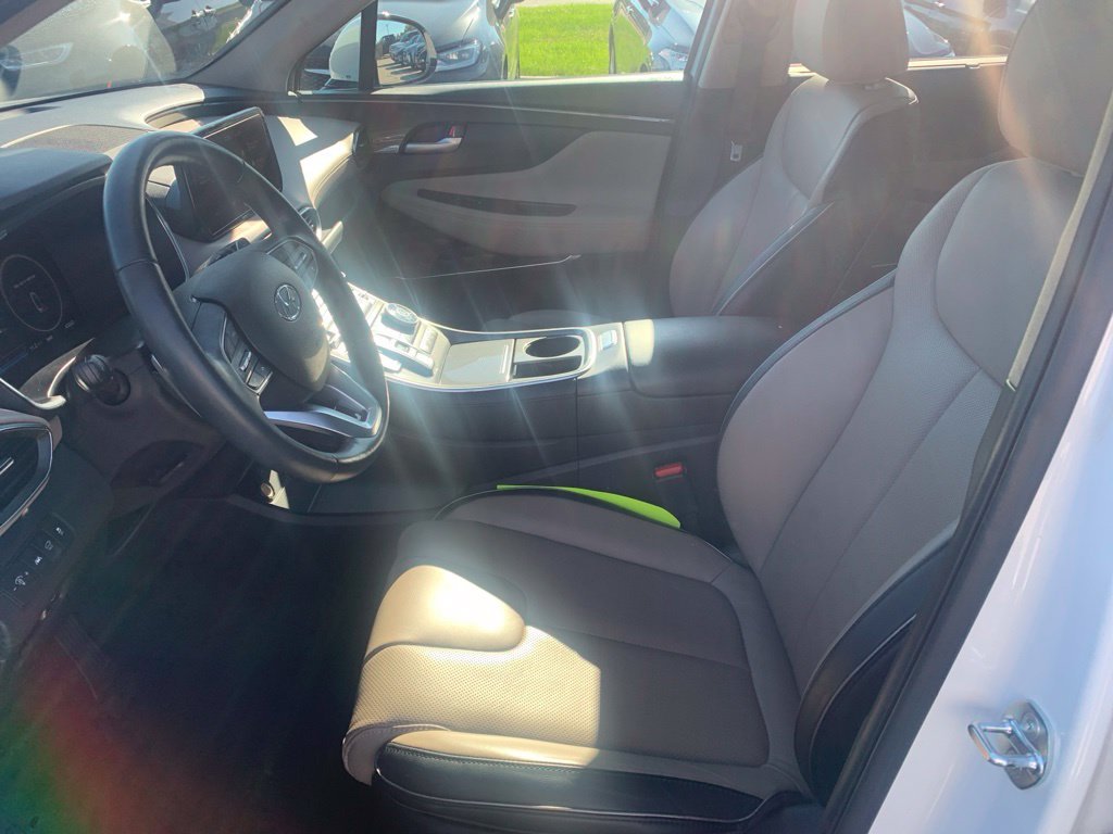 2023 Hyundai Santa Fe Limited - Photo 18
