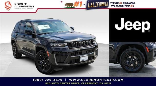 New 2026 Diamond Black Crystal Pearl-Coat Exterior Paint Jeep Laredo image 1