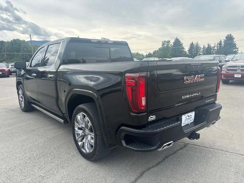 Used 2023 Black GMC Denali image 6