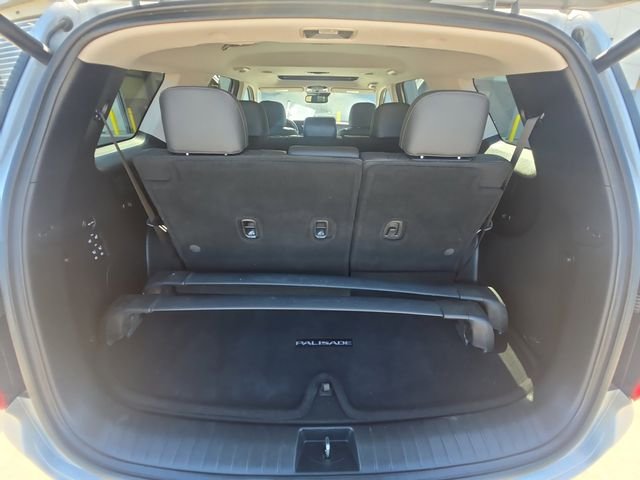 Used 2021 Silver Hyundai SEL image 16