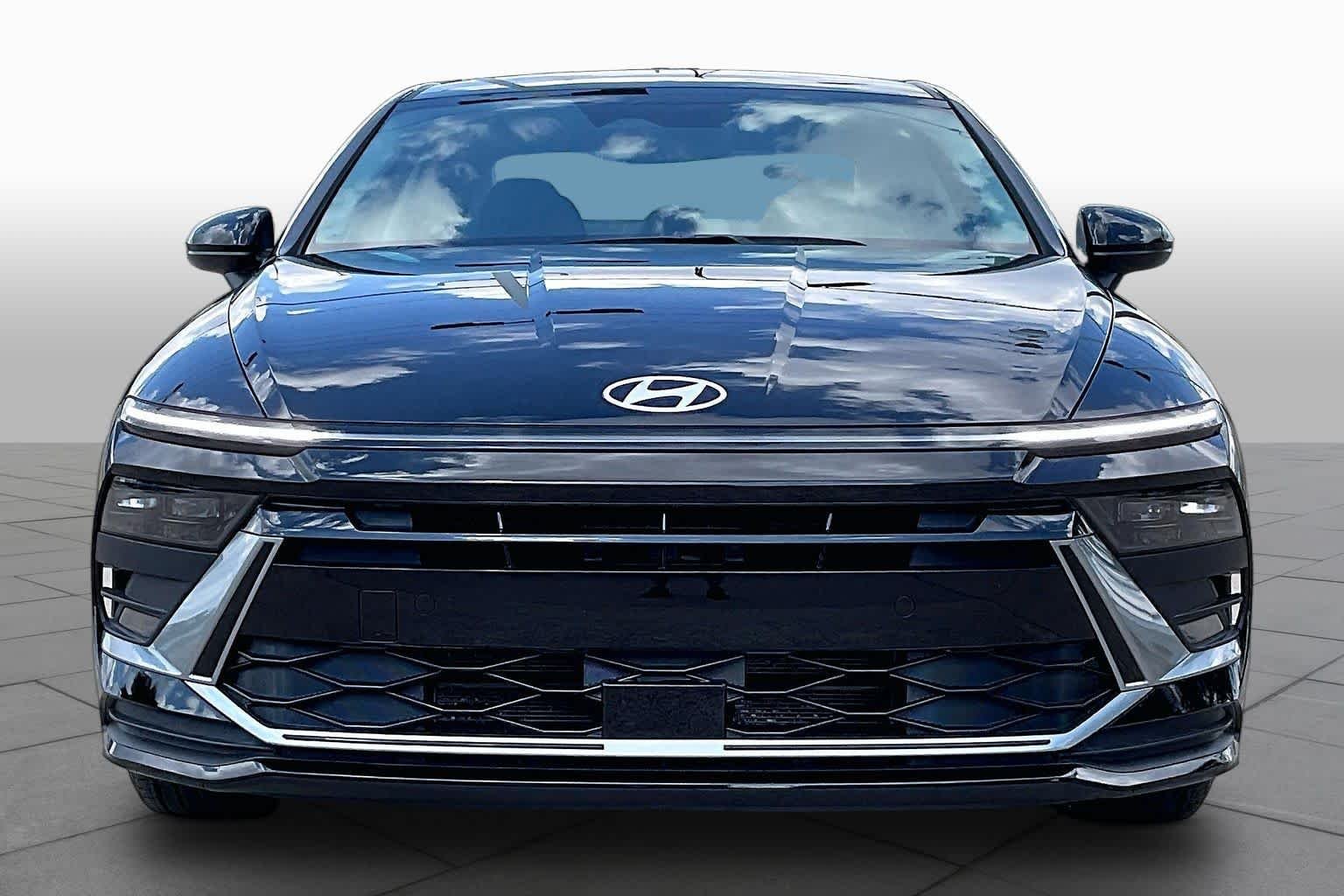 Pre-Owned 2026 Hyundai Sonata Hybrid Blue