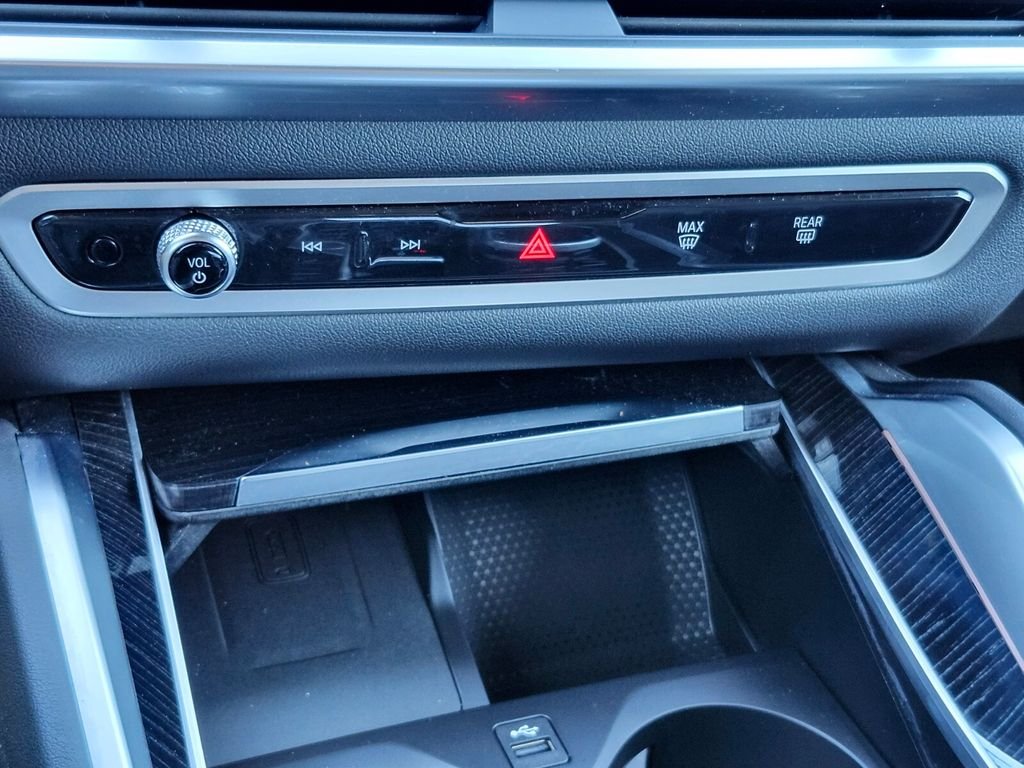 Certified Used 2024 Black BMW xDrive40i image 25