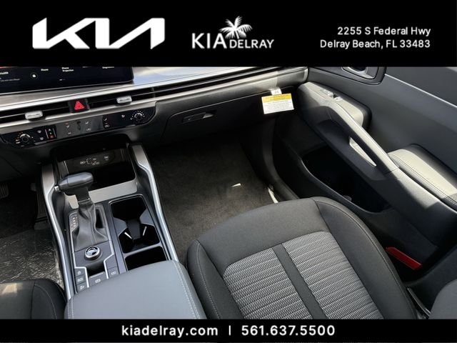 New 2026 Glacial White Pearl Kia LX image 13
