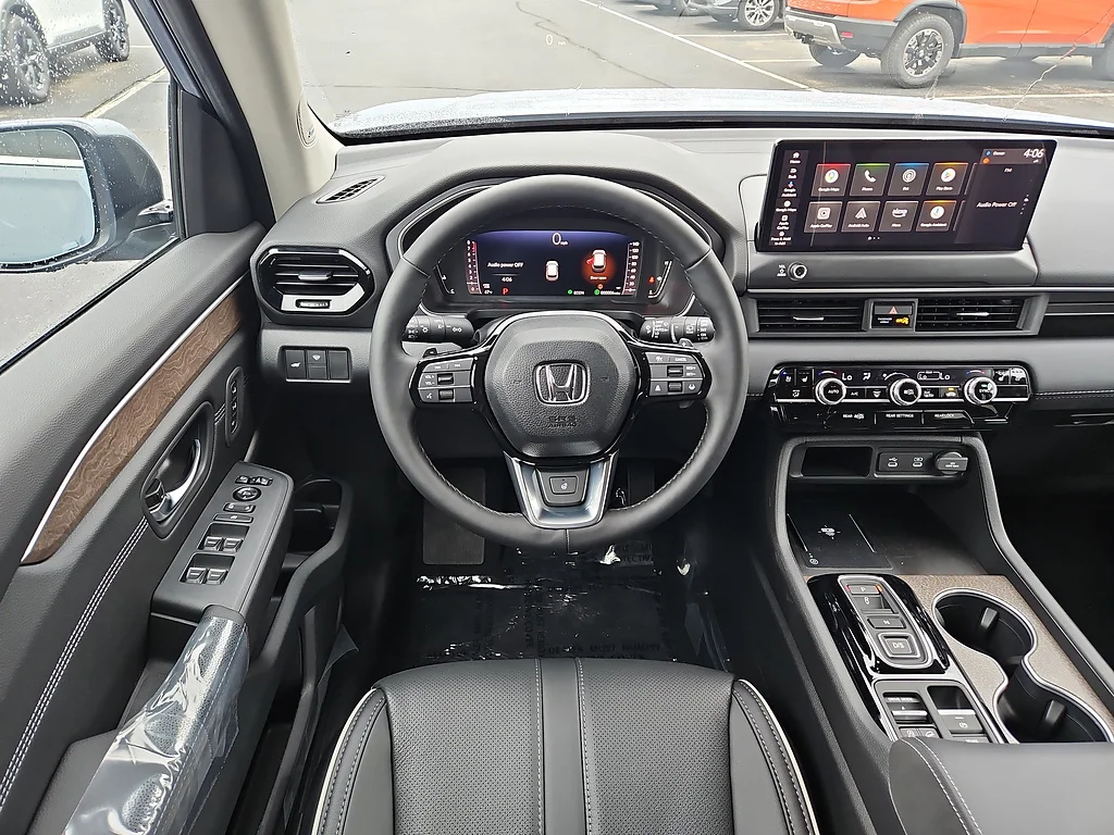 2026 Honda Pilot Elite, photo 11 of 12