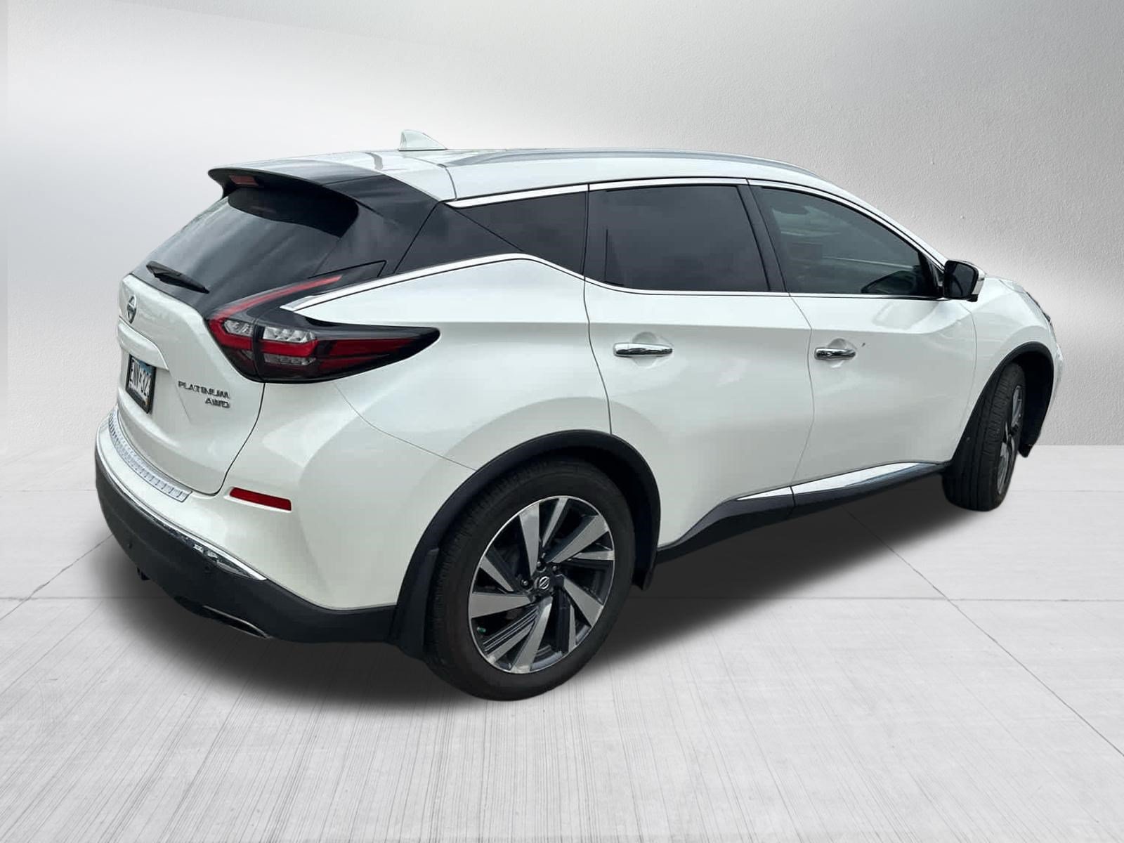 Used 2019 Pearl White Tricoat Nissan Platinum image 5