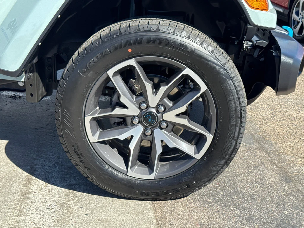 Used 2024 Gray Jeep Sport S 4xe image 7