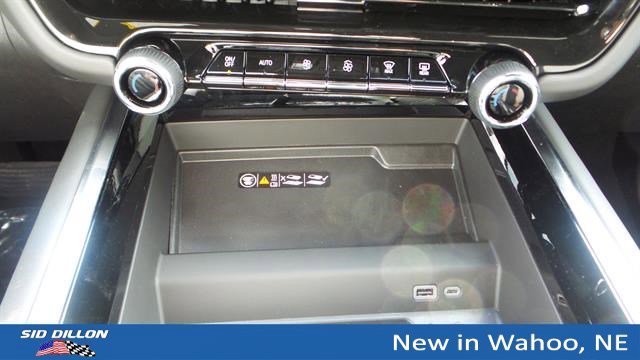 2025 Chevrolet Tahoe Premier - Photo 16