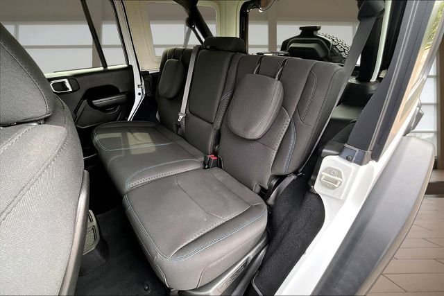 Used 2024 White Jeep Rubicon 4xe image 25