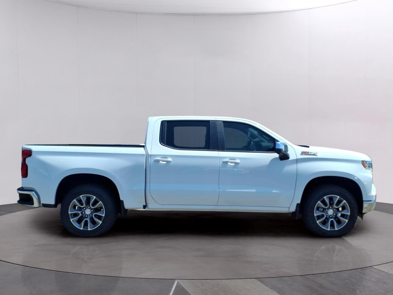New 2026 Summit White Chevrolet LT image 6