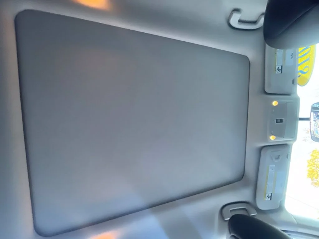 Certified Used 2018  Nissan SV image 27