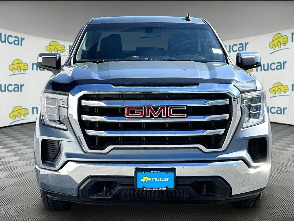 Used 2019 Smokey Quartz Metallic GMC SLE image 2