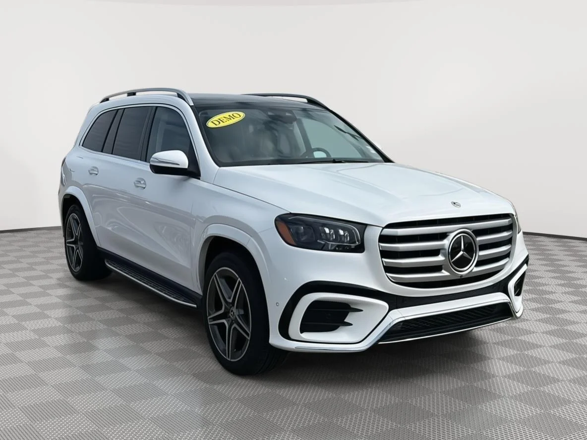 New 2026 Polar White Mercedes-Benz GLS 450 image 1