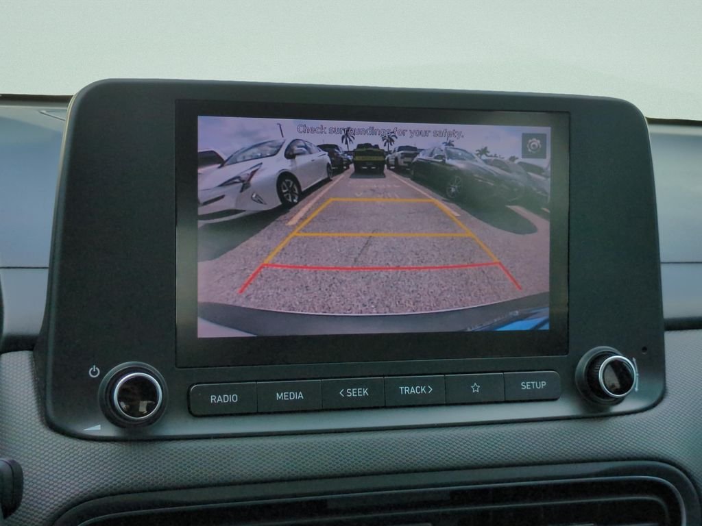 Used 2023 Silver Hyundai SEL image 18