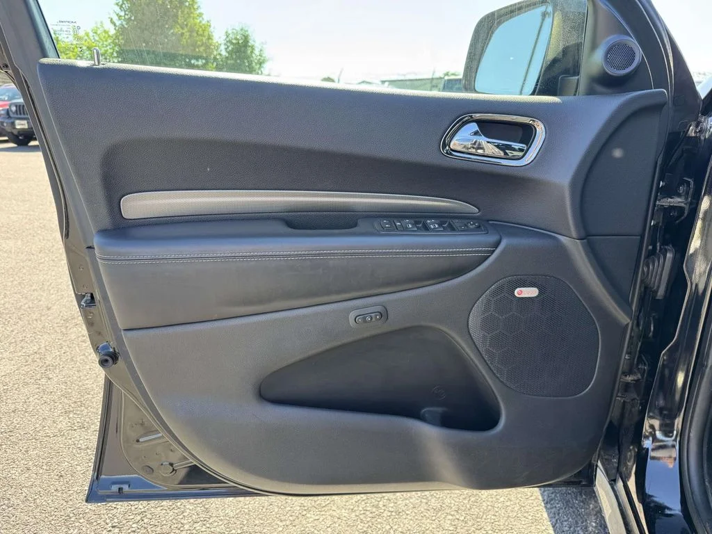 Used 2018 Black Dodge SRT image 25