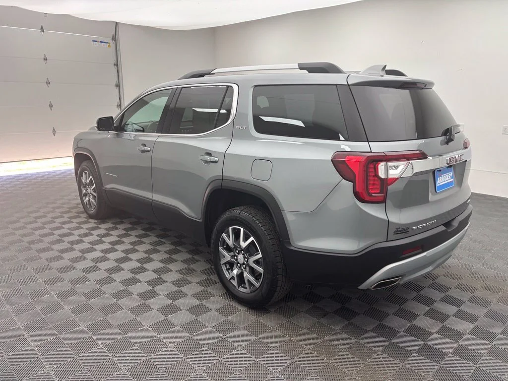 Used 2023 Silver GMC SLT image 12