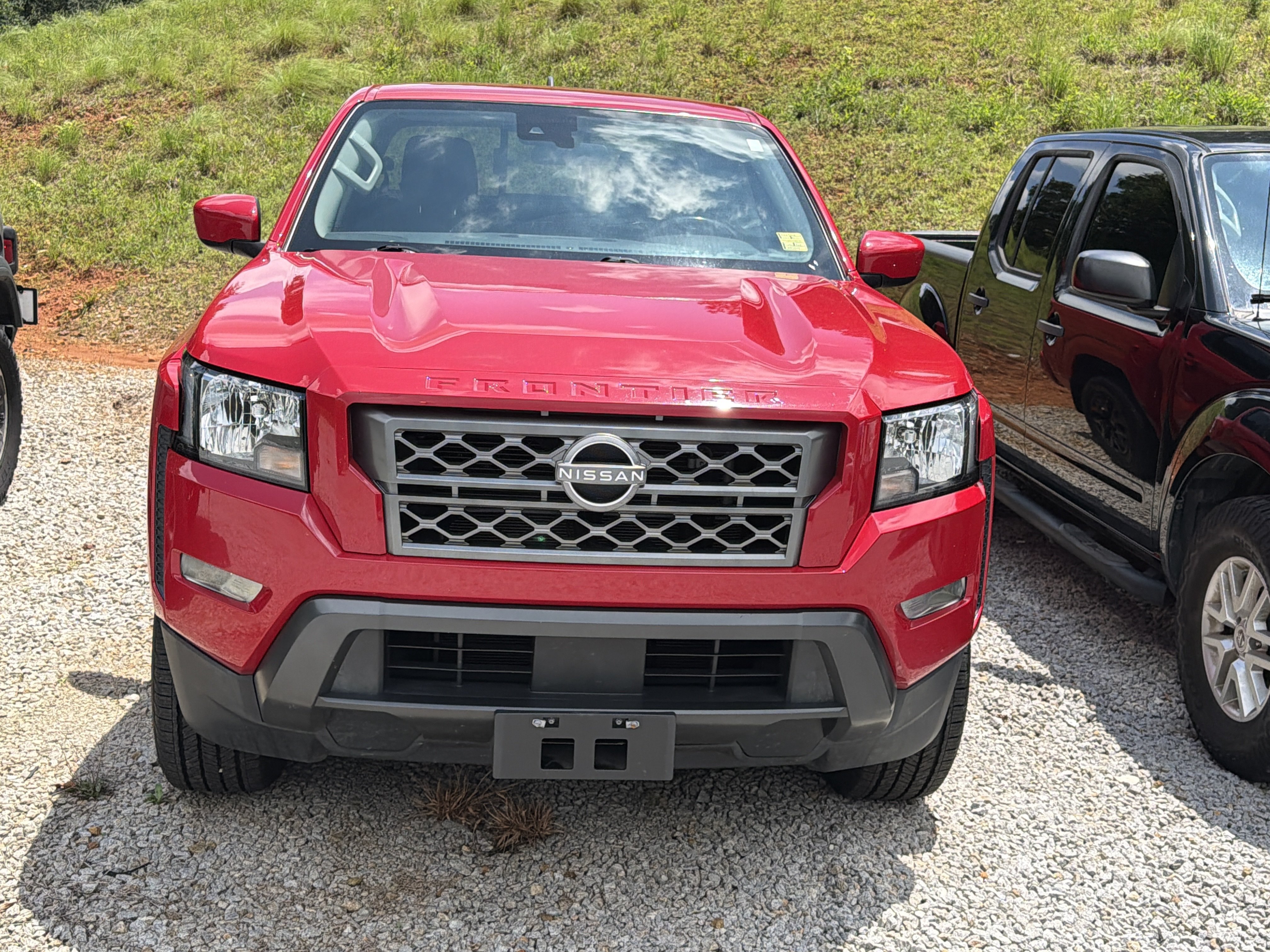 Used 2023 Red Alert Nissan SV image 2