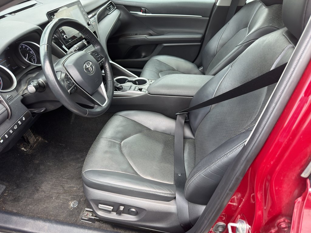 Used 2022 Ruby Flare Pearl Toyota Hybrid XLE image 17