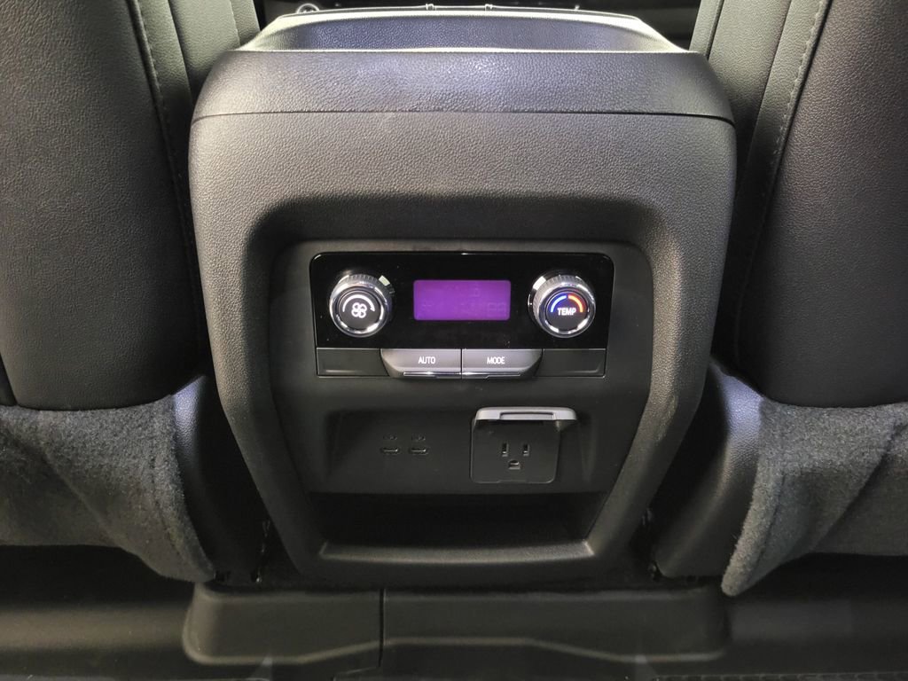 2026 Chevrolet Traverse LT - Photo 12
