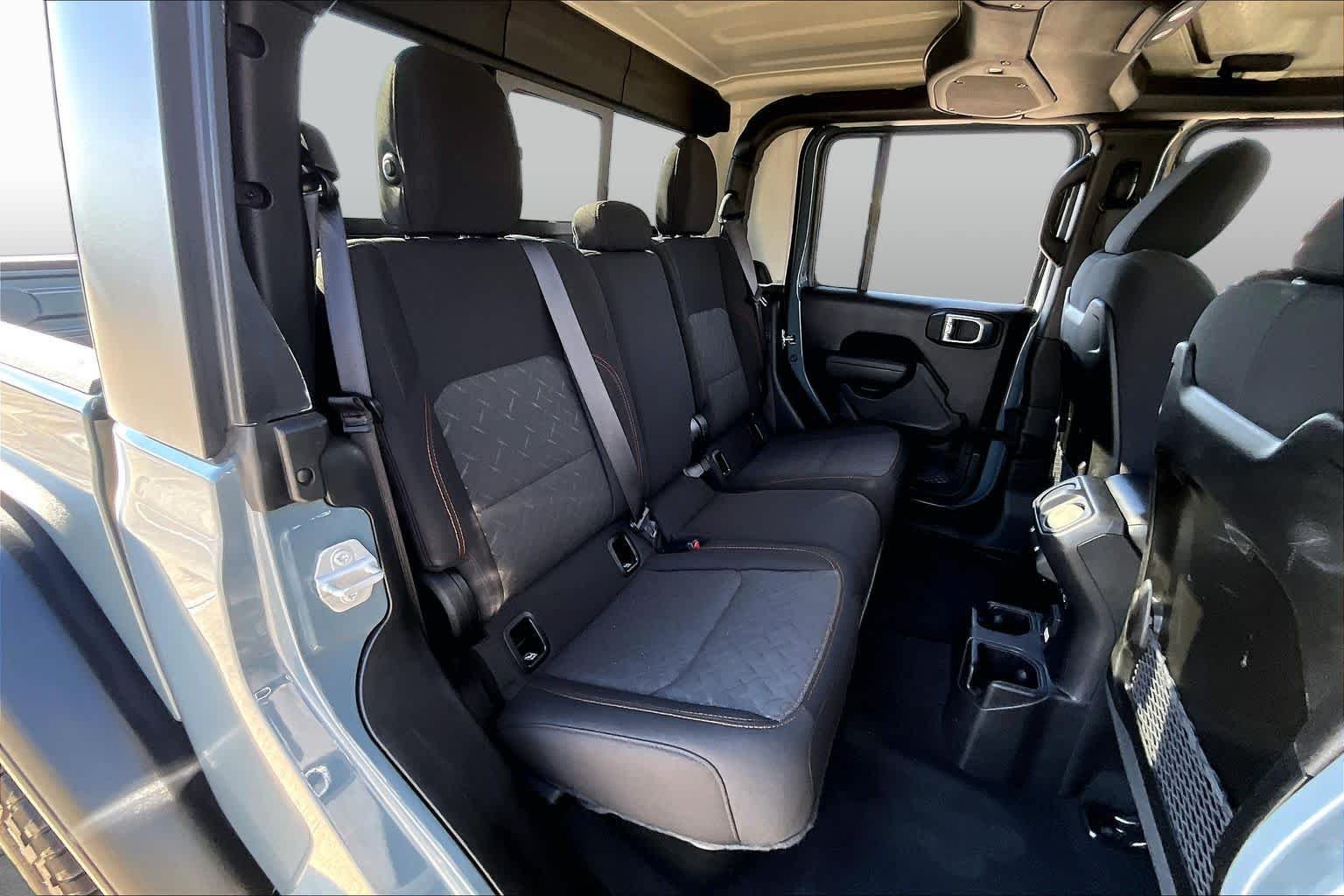 Used 2026 Anvil Clearcoat Jeep Mojave image 20