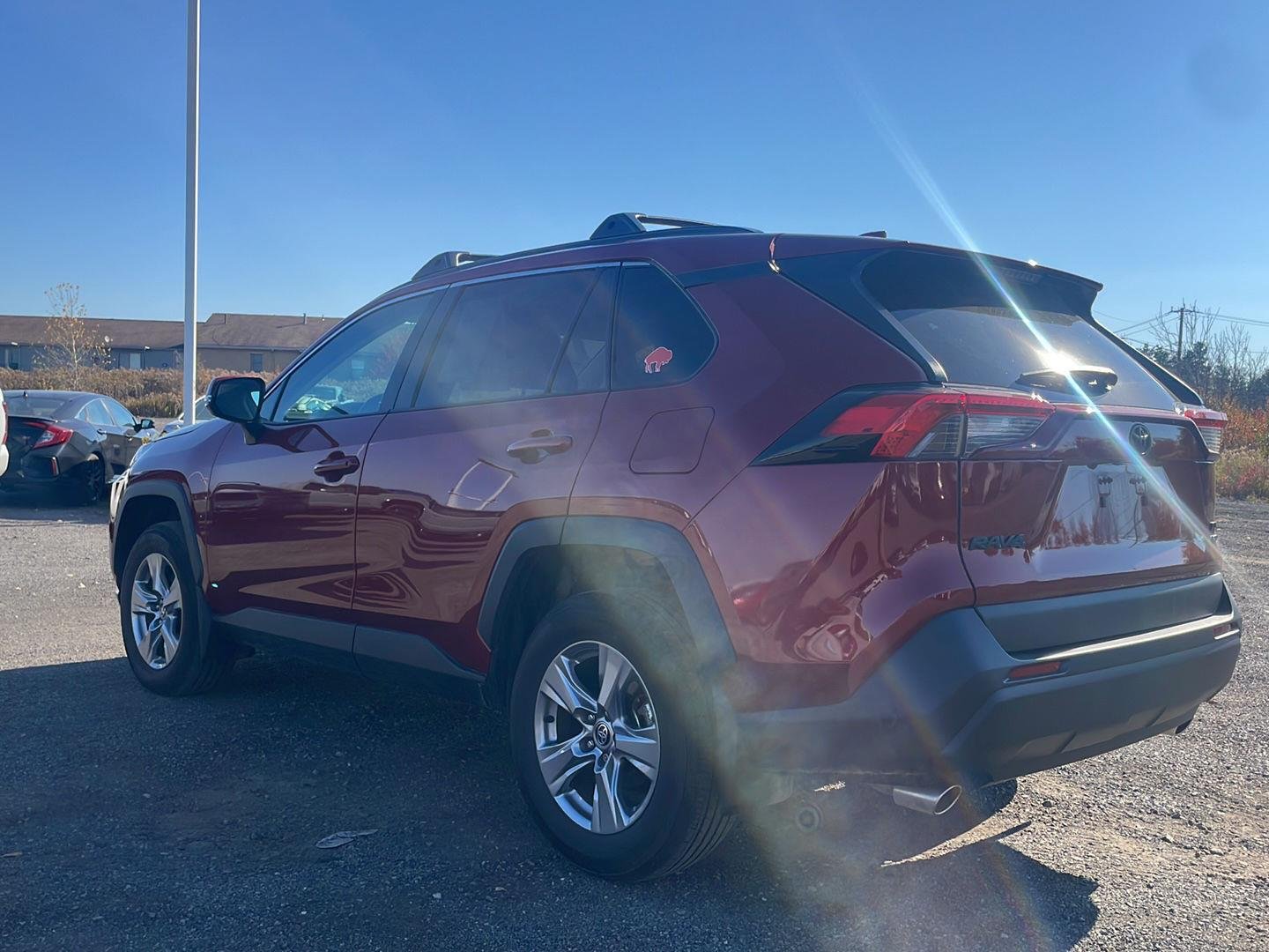 Used 2025 Ruby Flare Pearl Toyota XLE image 11