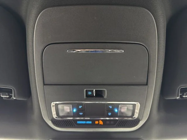 Used 2023 Blue Metallic Ford Lariat image 13