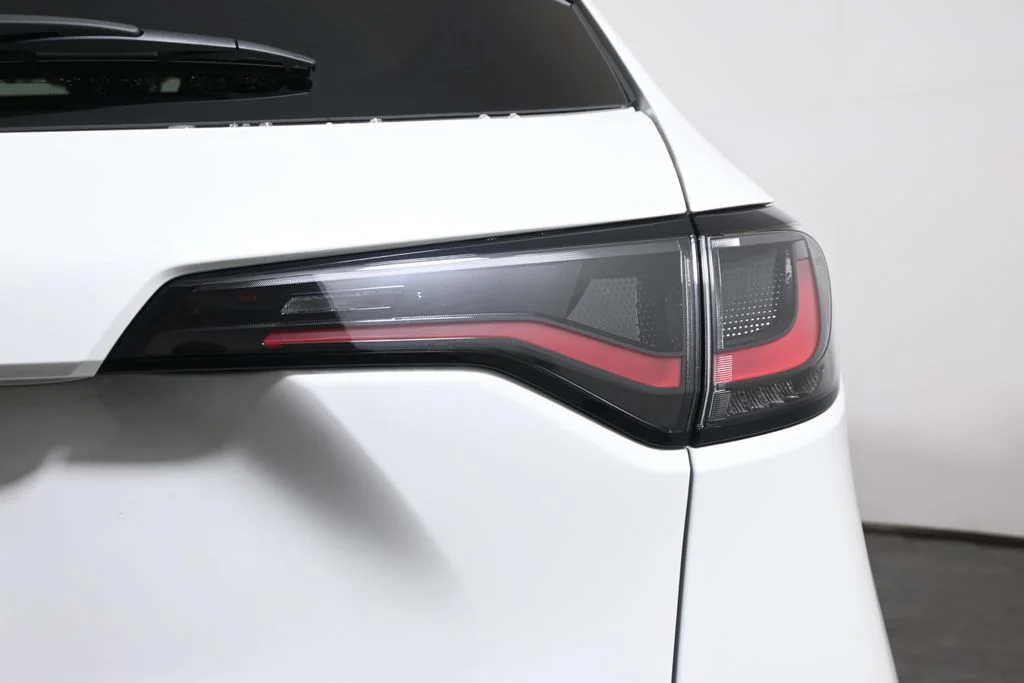 Used 2026 White Honda LX image 13