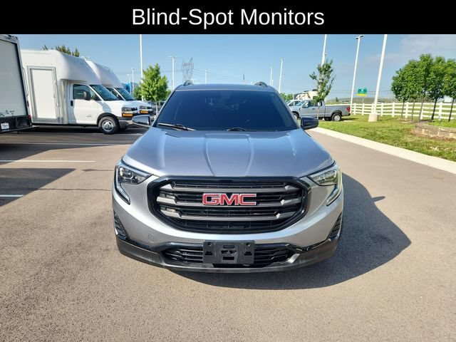 Used 2019 SATIN STEEL METALLIC GMC SLE image 2