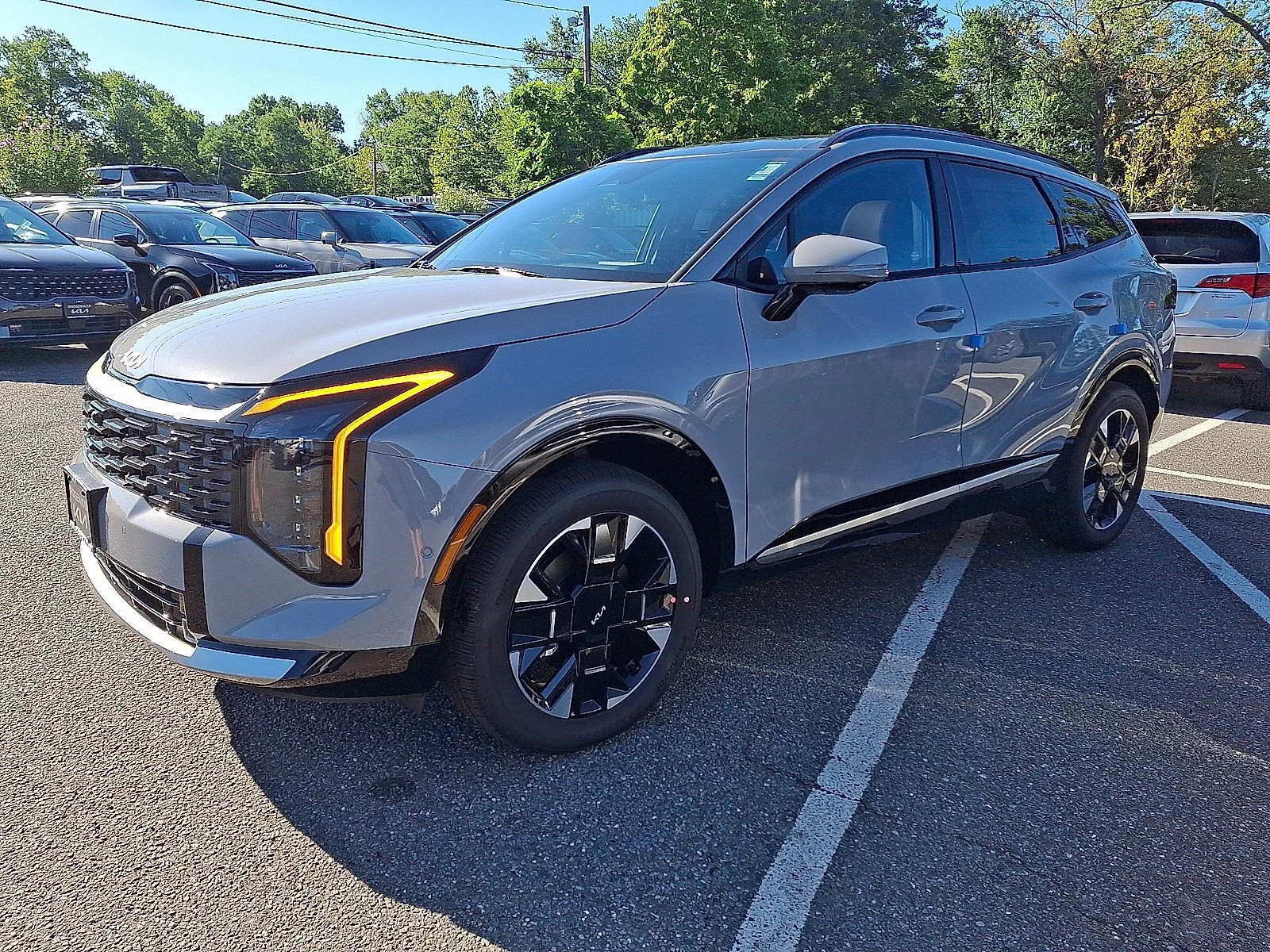 New 2027 Wolf Gray Kia SX Prestige image 3