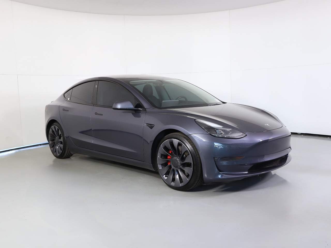 Used 2022 Blue Tesla Performance image 5