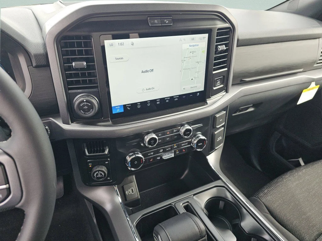 New 2026 Carbonized Gray Metallic Ford XLT image 34