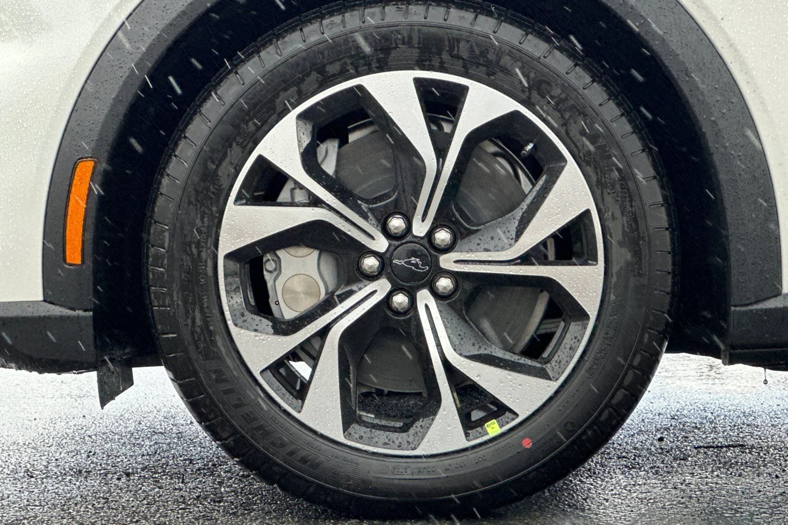 New 2026 Star White Metallic Tri-coat Ford Select image 28