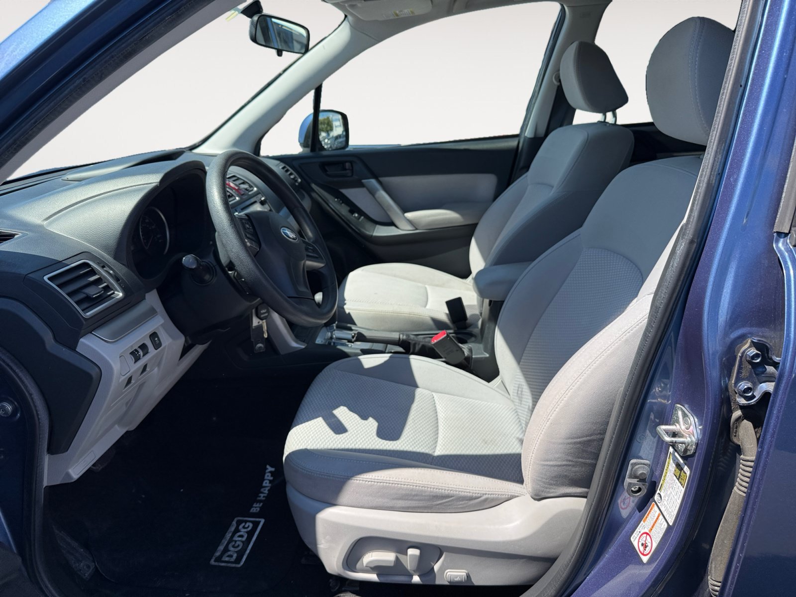 Used 2016 Quartz Blue Subaru 2.5i Premium image 10