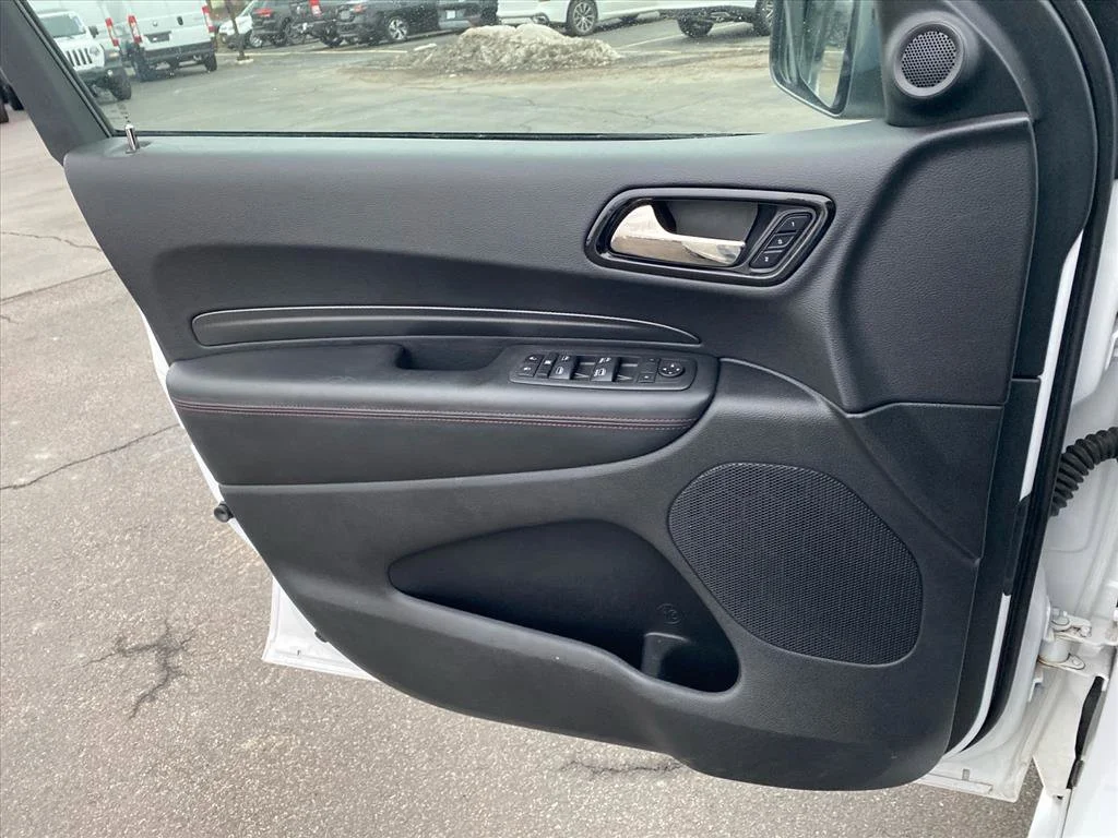 Used 2022 White Knuckle Clearcoat Dodge R/T image 22