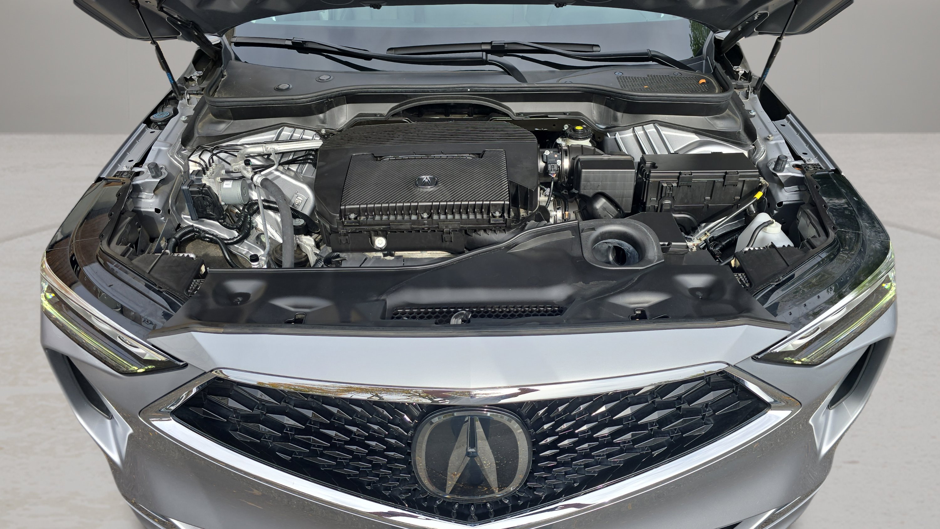 Certified Used 2024 Lunar Silver Metallic Acura SH-AWD image 32