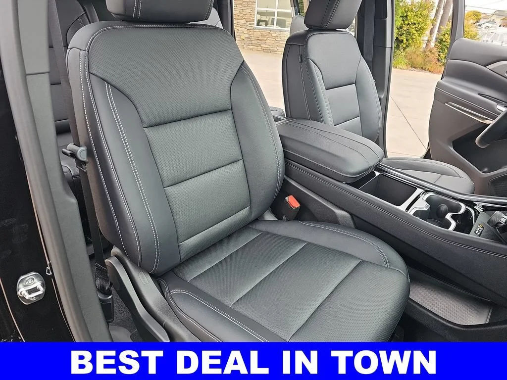 2026 Chevrolet Traverse LT - Photo 10