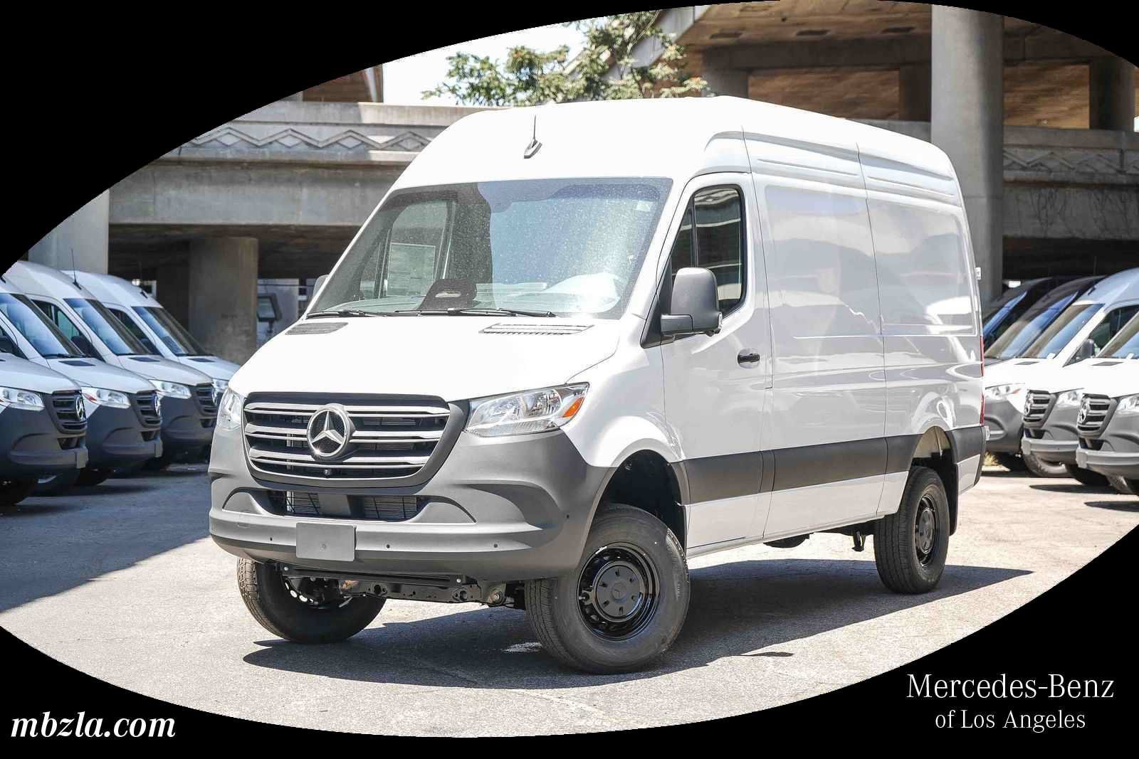 New 2026 Arctic White Mercedes-Benz Cargo 144WB High Roof AWD 2.0L I4 Diesel Turbo HO image 36