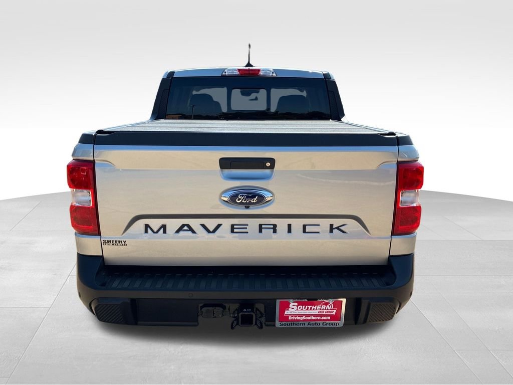 Used 2024 Silver Ford Lariat image 4