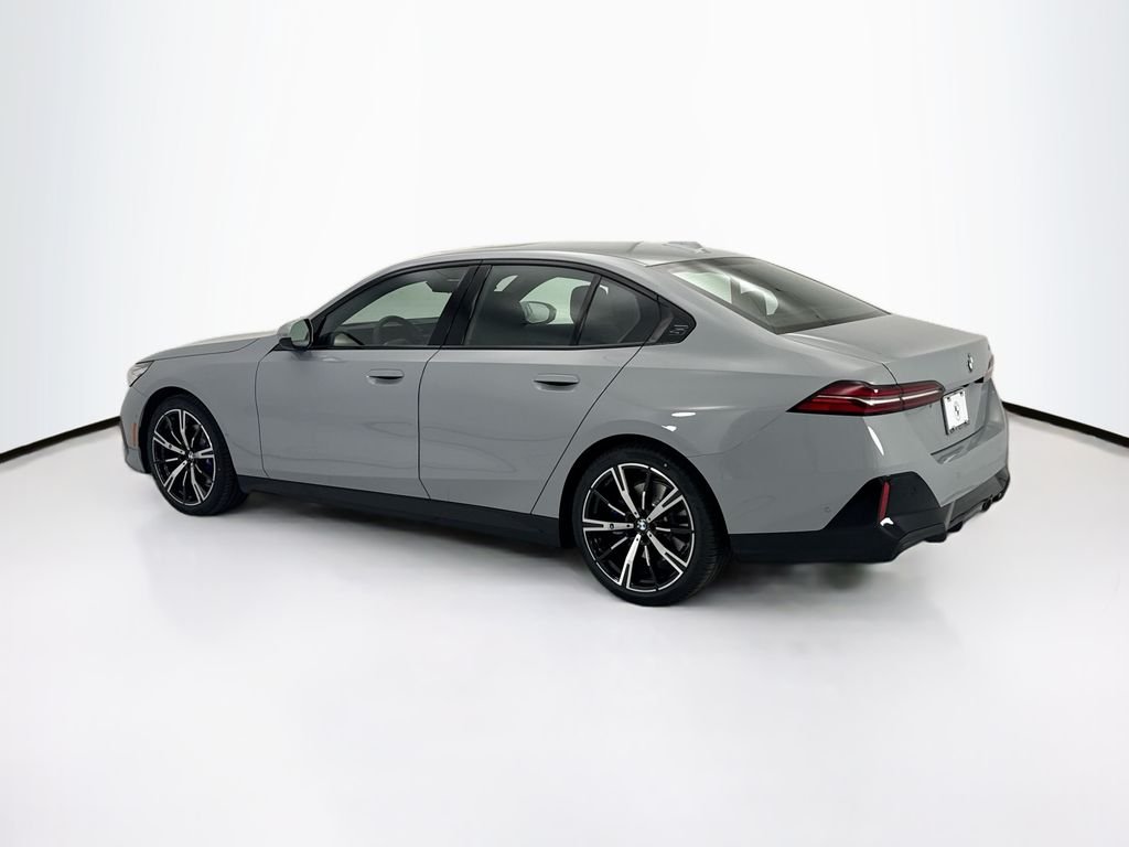 Used 2026 Gray Metallic BMW 530i image 7