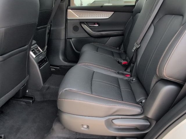 Used 2026 White Mazda 3.3 Turbo Preferred image 7