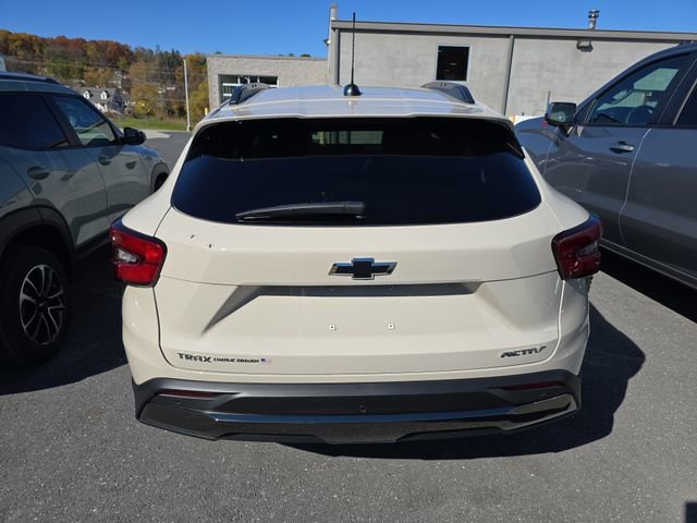 2026 Chevrolet Trax ACTIV photo 3