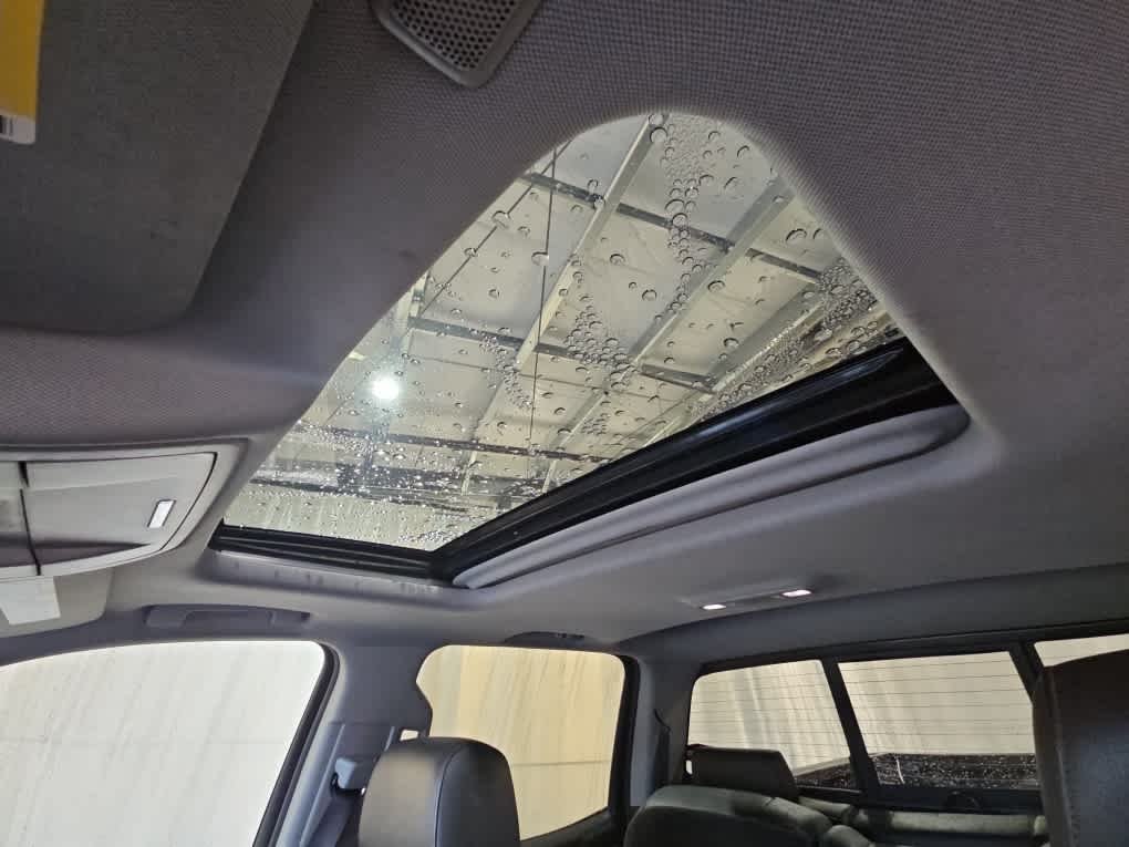 Used 2015 Bronze Alloy Metallic GMC SLT image 6