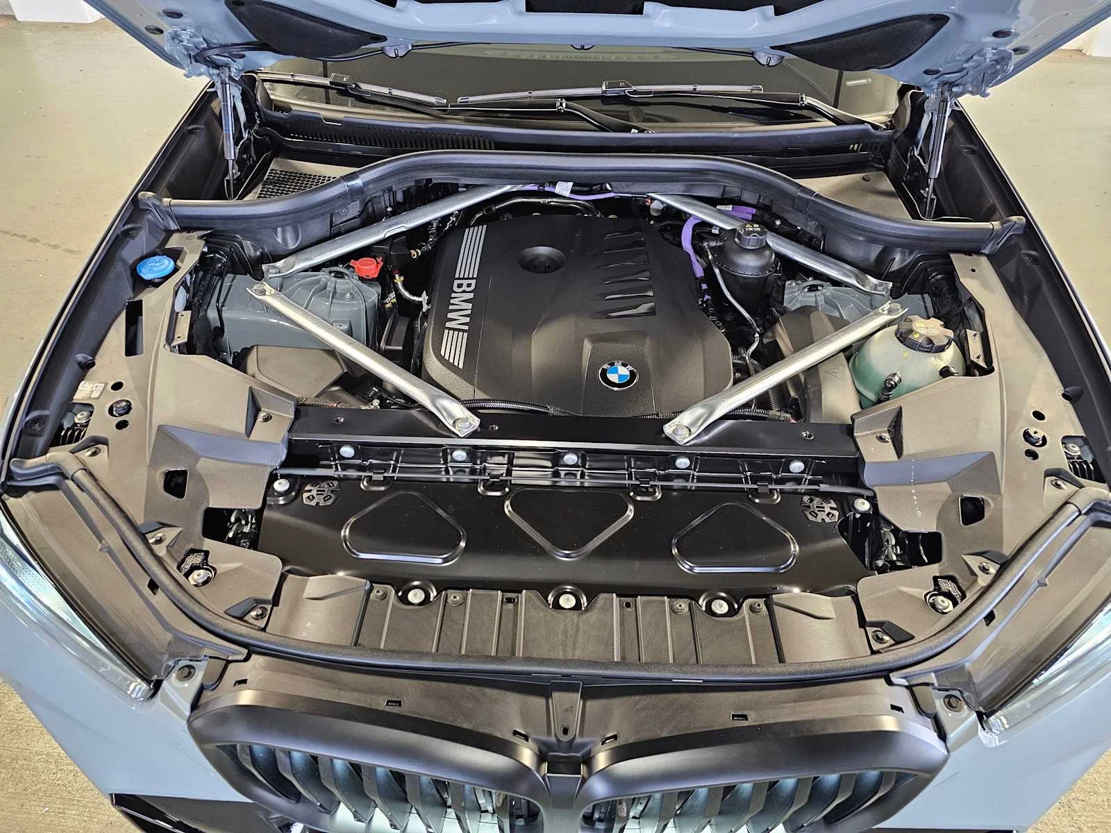 New 2026 Brooklyn Grey Metallic BMW xDrive40i image 9