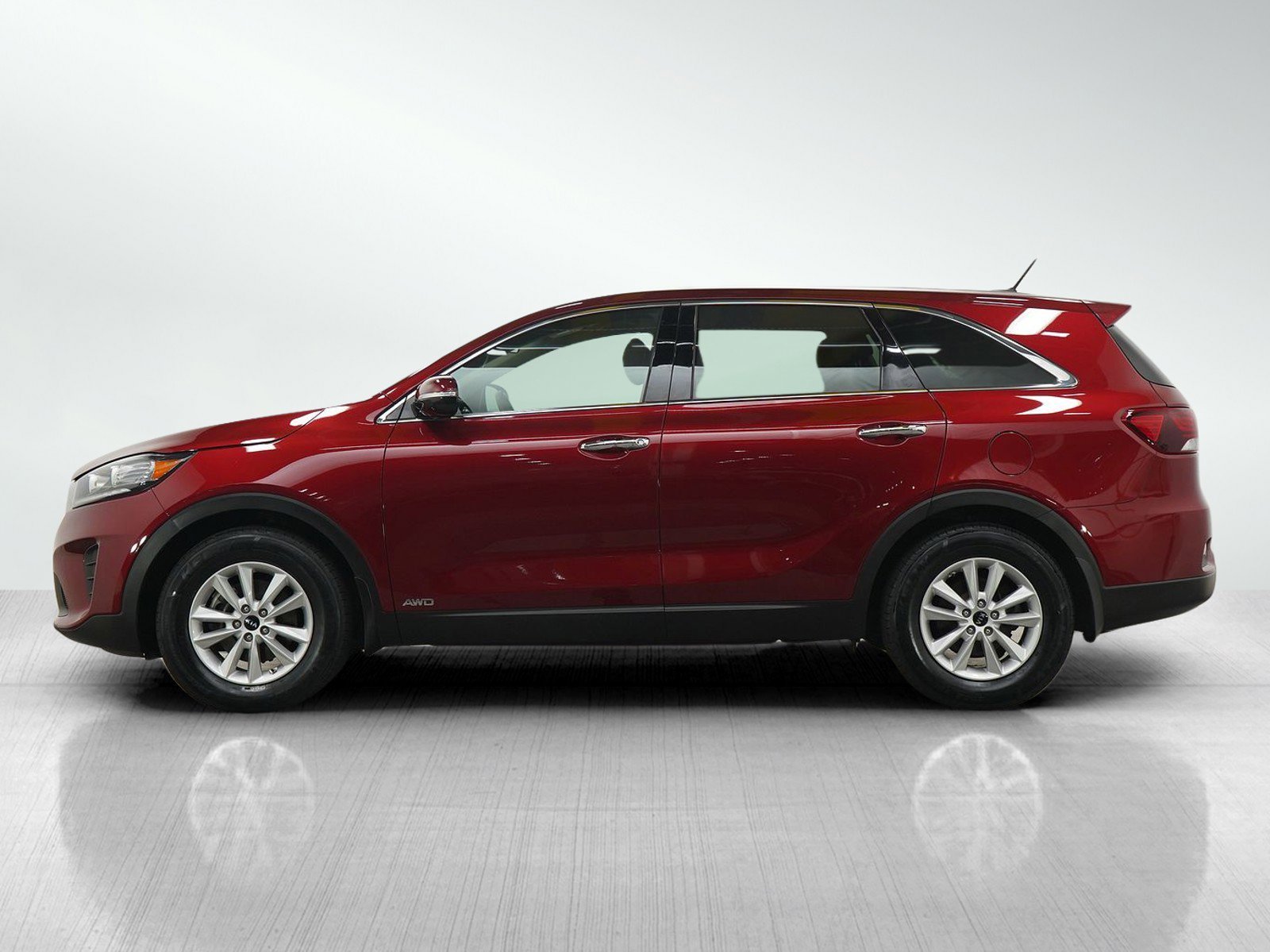 Used 2019 Kia Sorento LX with VIN 5XYPGDA54KG498924 for sale in Burnsville, Minnesota