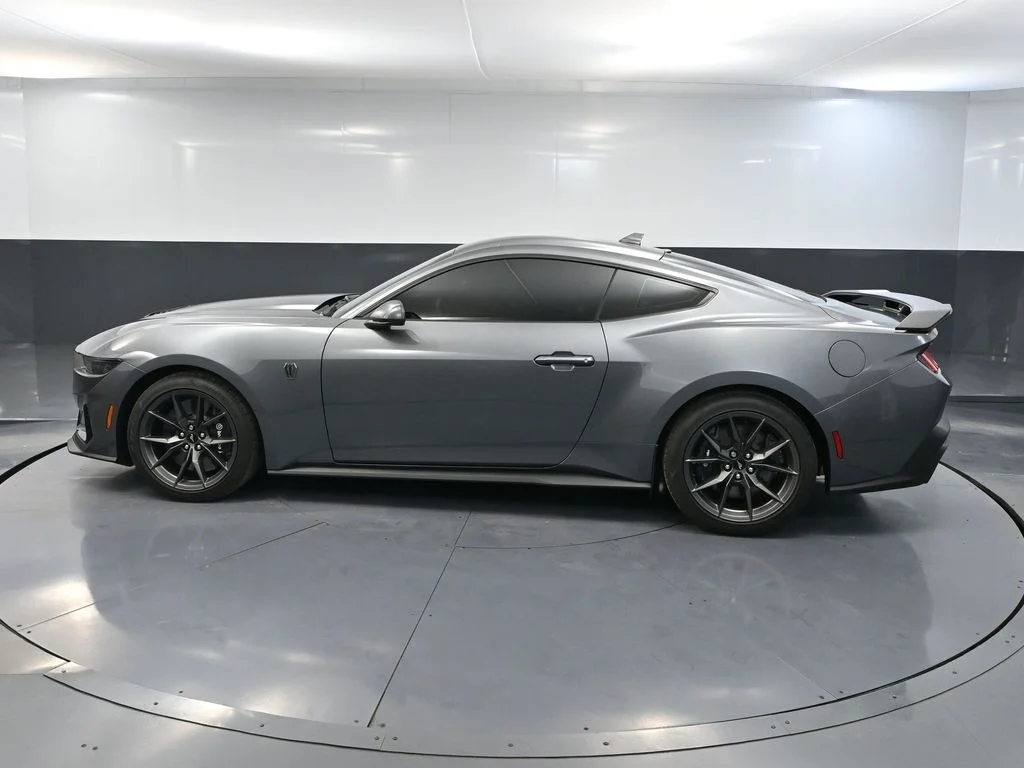 2024 Ford Mustang Dark Horse - Photo 11