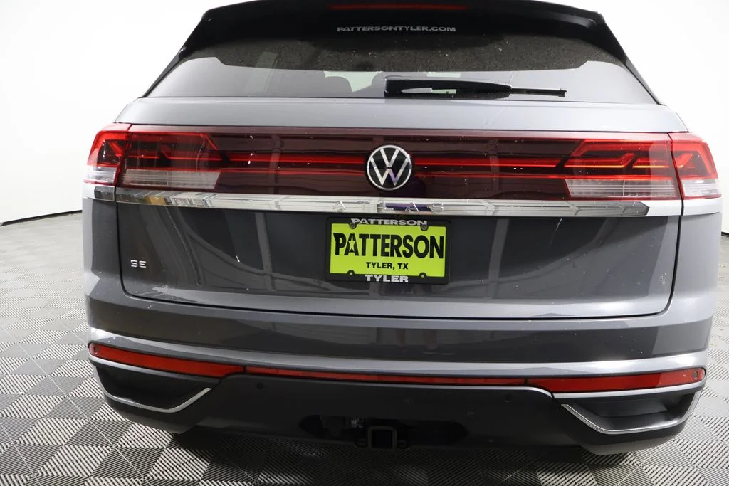 New 2026 Gray Volkswagen 2.0T SE w/Technology image 5