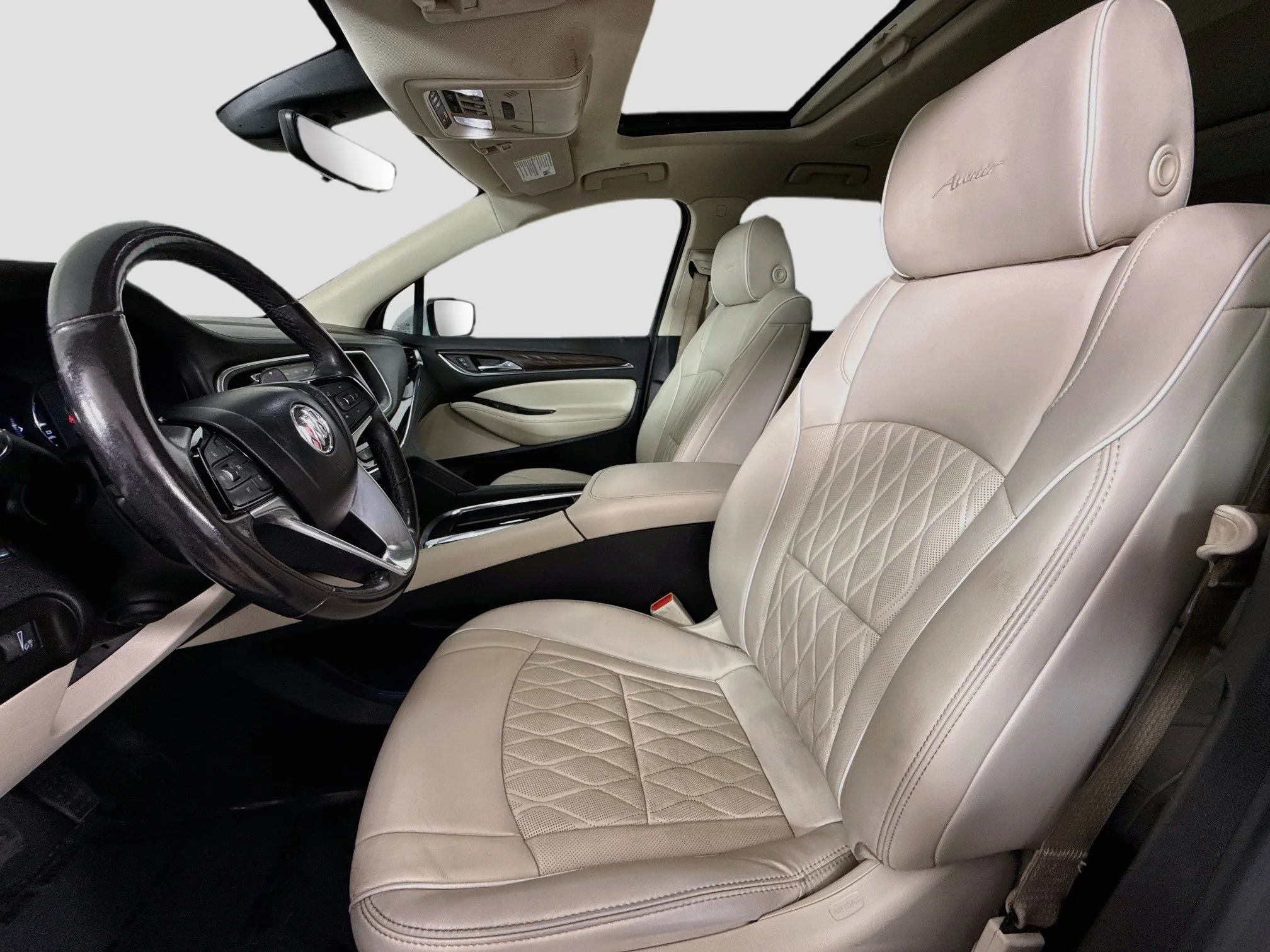 Used 2023 White Frost Tricoat Buick Avenir image 22
