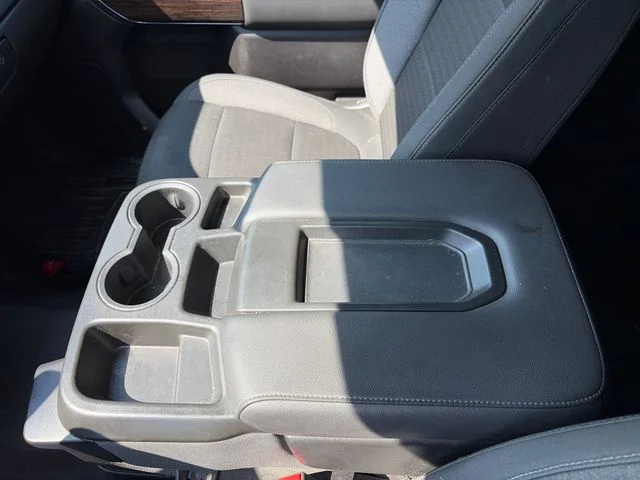 Used 2020 Black GMC SLE image 26