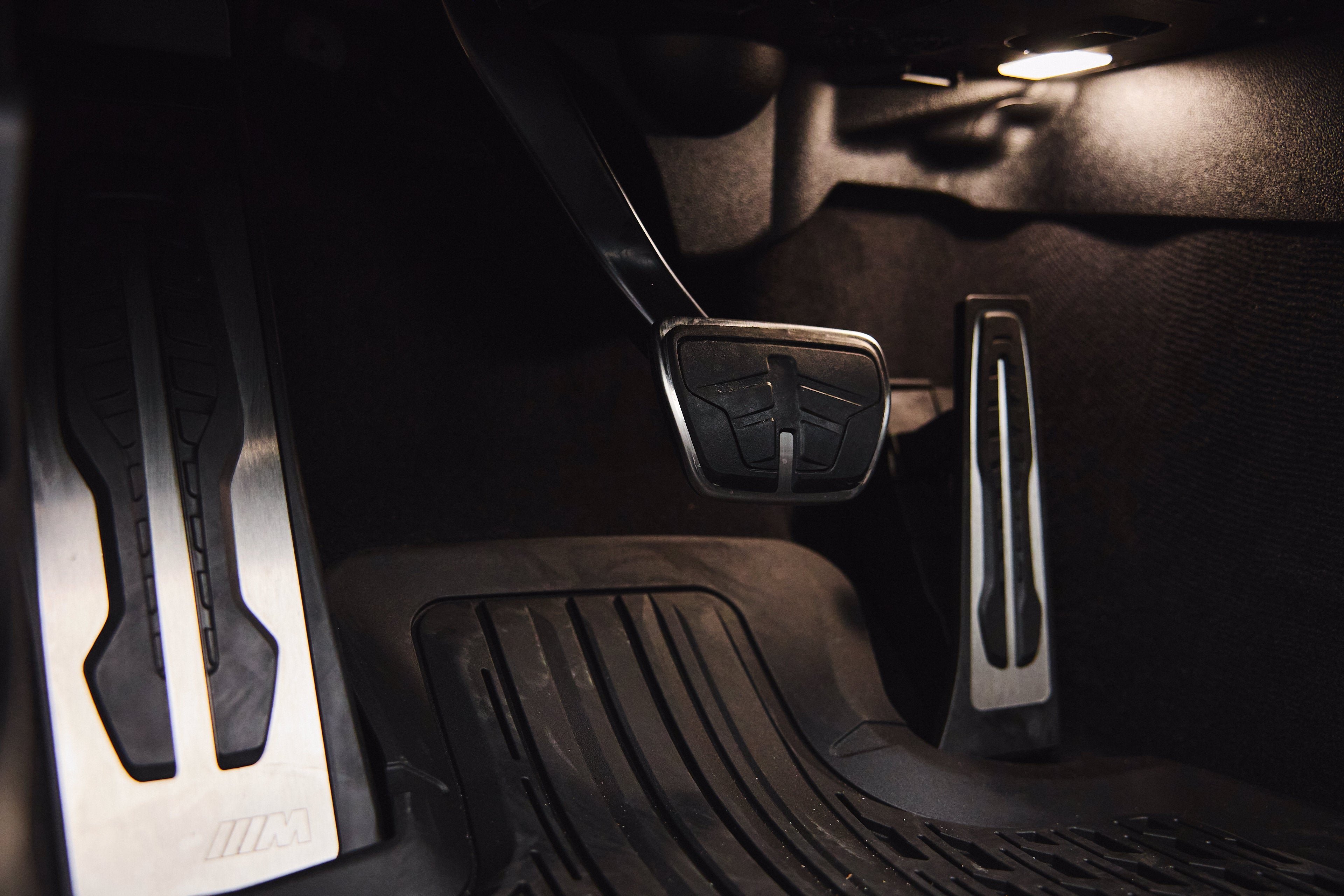 2026 BMW Z4 M40i - Photo 25