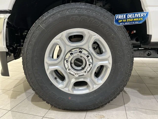 New 2026 White Ford XLT image 27
