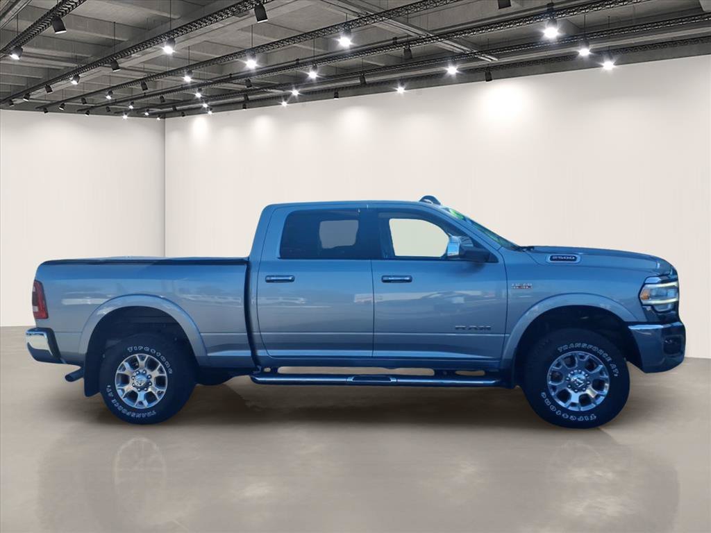 Used 2022 Billet Silver Metallic Clearcoat Ram Laramie image 8